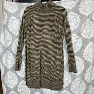 Mock neck sweater tunic